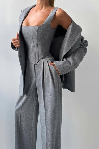 Dolce – Completo a Tre Pezzi con Blazer Doppiopetto
