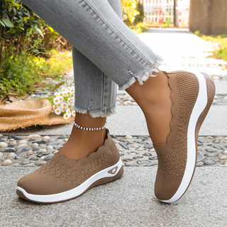 Livia™ | Scarpe da passeggio leggere e traspiranti